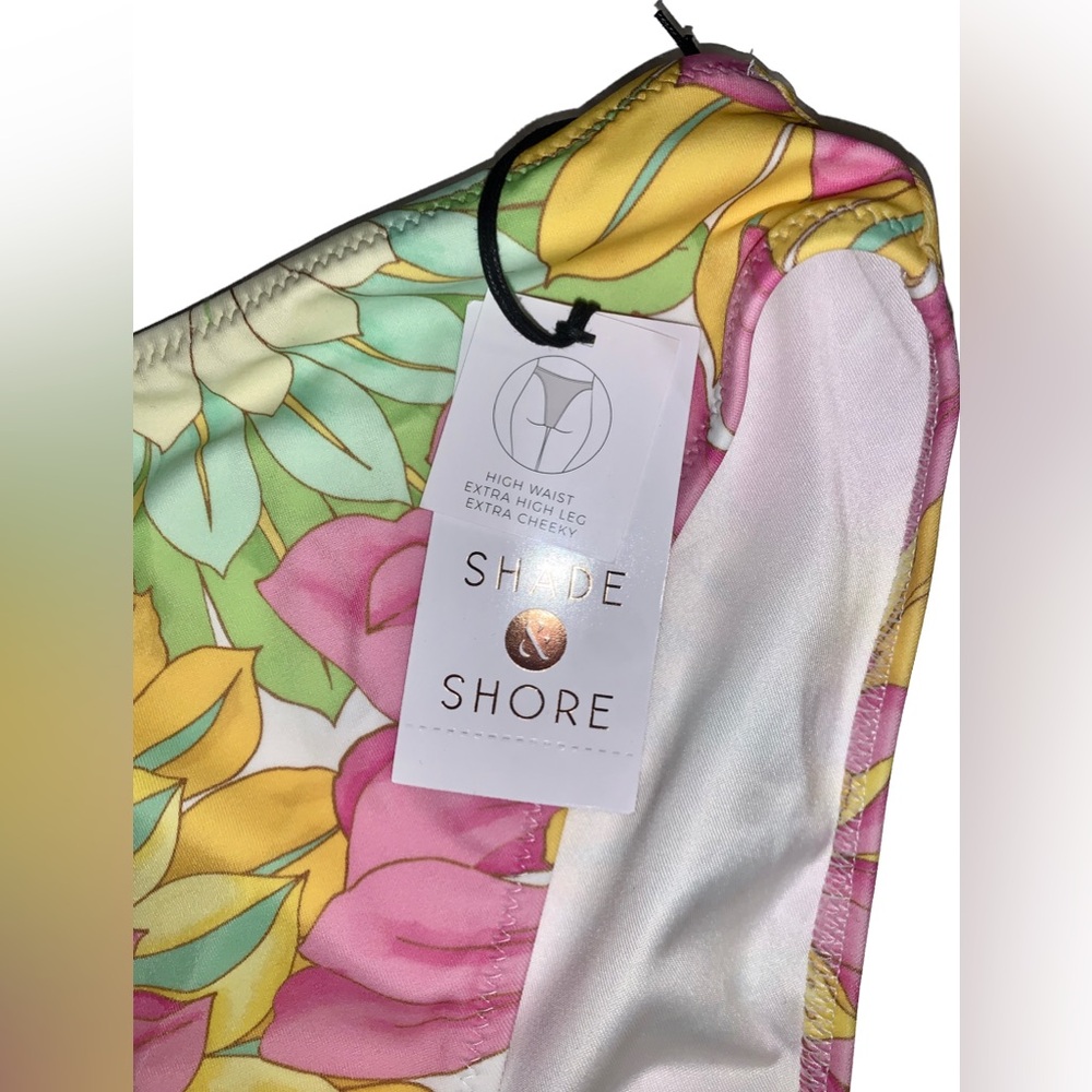 NEW Women’s Cheeky Bikini Bottom Shade & Shore Bright Floral Size XL (16-18) - Picture 5 of 6